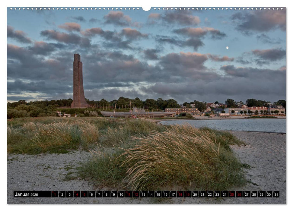 Laboe - Urlaub am Meer (CALVENDO Premium Wandkalender 2025)