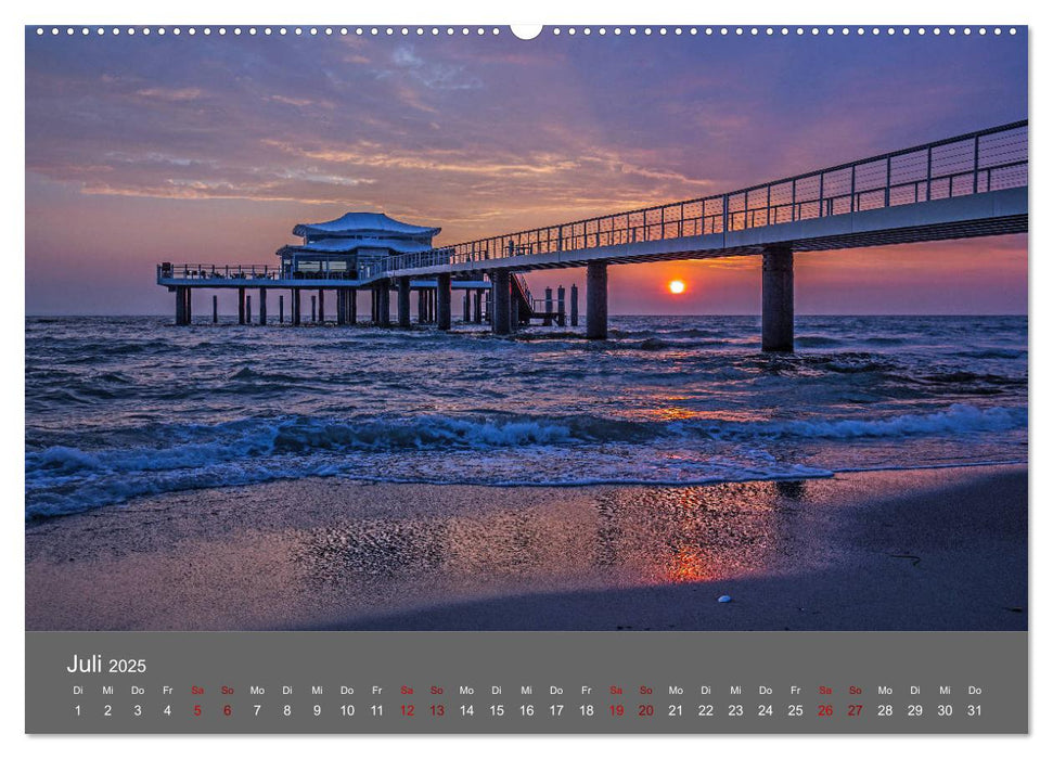 Lübecker Bucht - Travemünde - Niendorf - Timmendorf (CALVENDO Premium Wandkalender 2025)