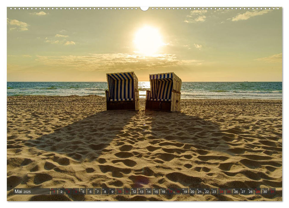 Ein Blick auf die Nordseeinsel Sylt (CALVENDO Wandkalender 2025)