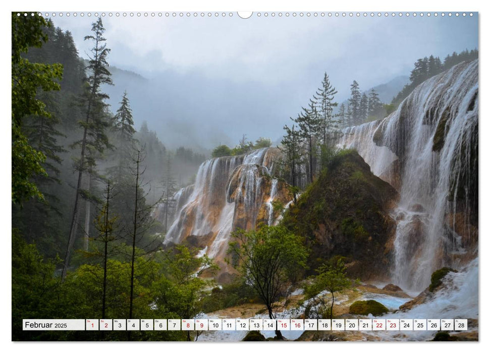 Göttererwachen. Die Natur im mystischen Nebel (CALVENDO Premium Wandkalender 2025)