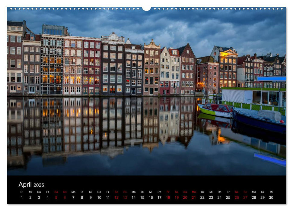 Nacht über Amsterdam (CALVENDO Premium Wandkalender 2025)