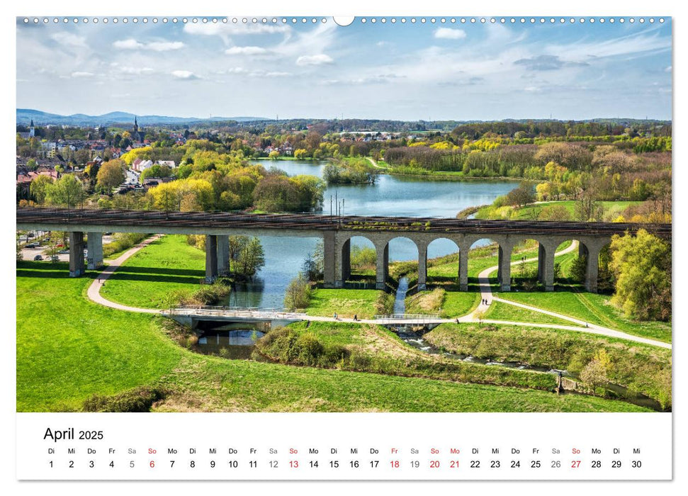 BIELEFELD aus der Vogelperspektive (CALVENDO Premium Wandkalender 2025)