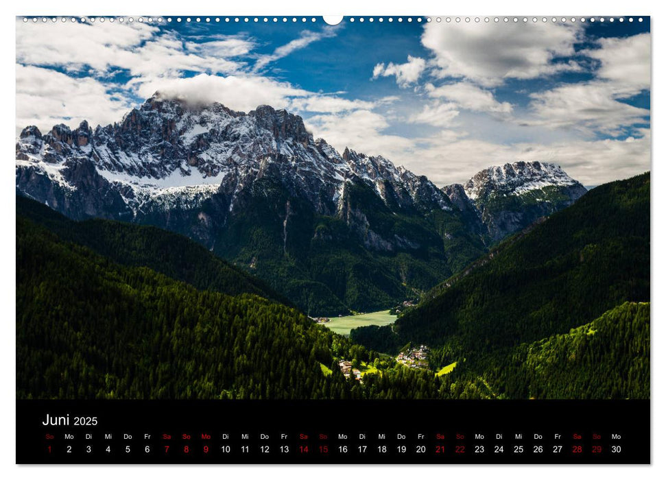 Dolomiten - Land der Träume (CALVENDO Premium Wandkalender 2025)