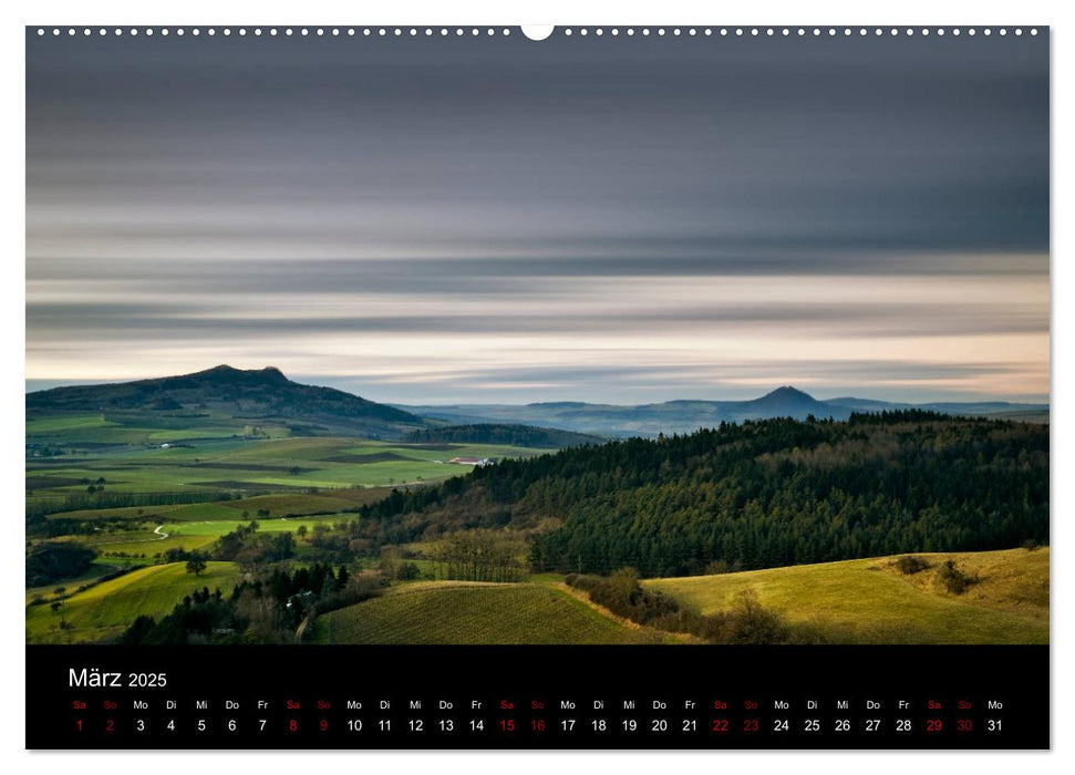 Der Hegau - Wanderparadies am westlichen Bodensee (CALVENDO Premium Wandkalender 2025)