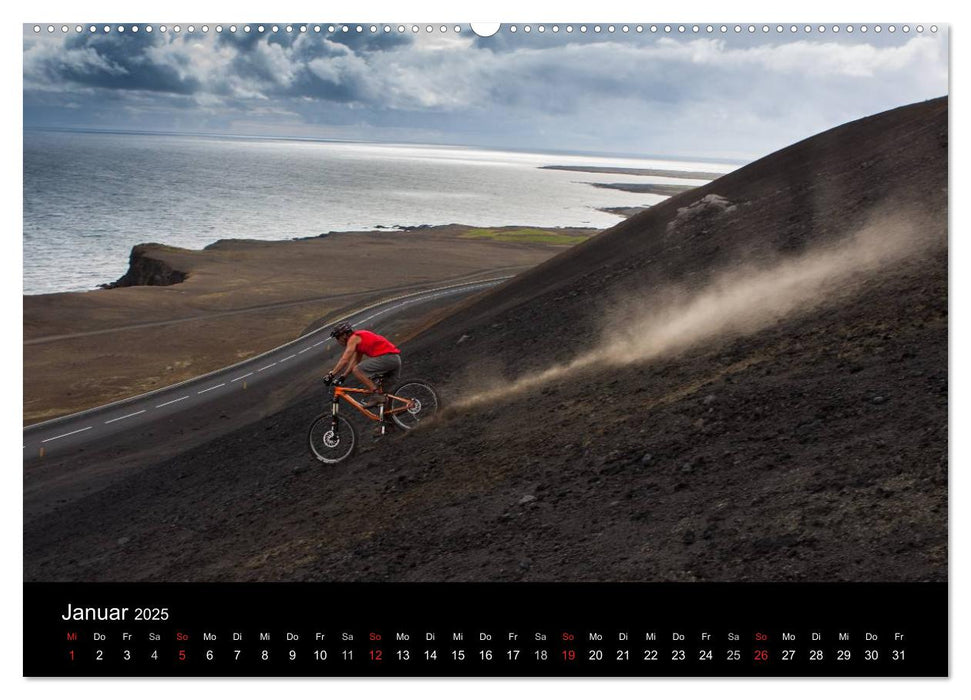 BIKE ISLAND (CALVENDO Premium Wandkalender 2025)