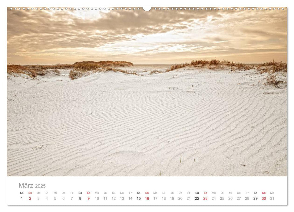 St. Peter-Ording. Deutschlands größte Sandkiste (CALVENDO Premium Wandkalender 2025)