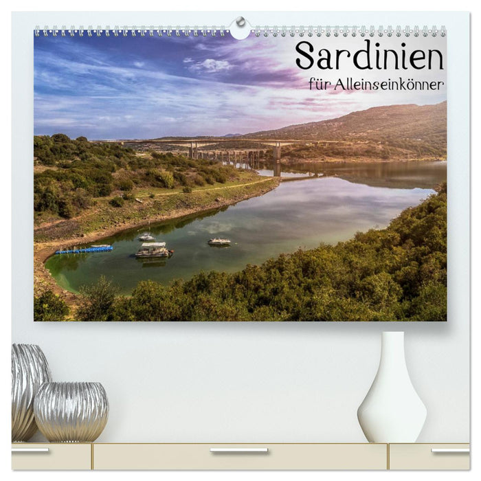 Sardinien - Für Alleinseinkönner (CALVENDO Premium Wandkalender 2025)