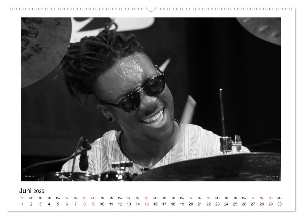 Internationale Meister des Jazz in Schwarzweiß (CALVENDO Premium Wandkalender 2025)