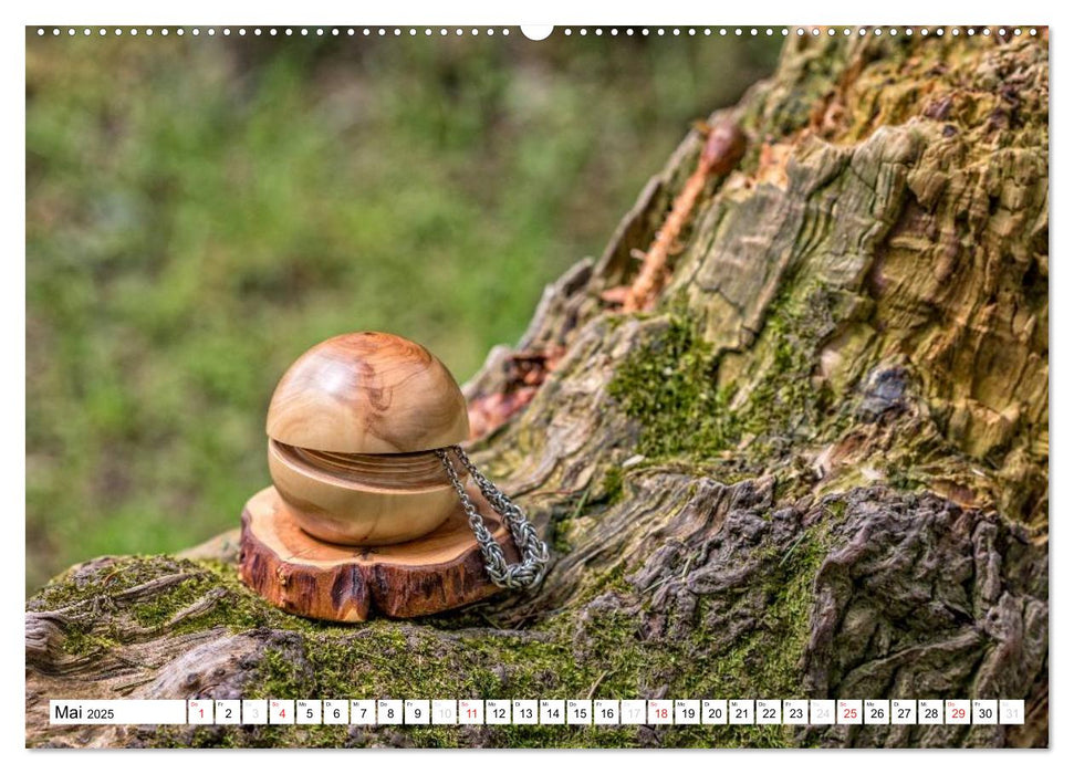 Holz enttäuscht nie (CALVENDO Wandkalender 2025)