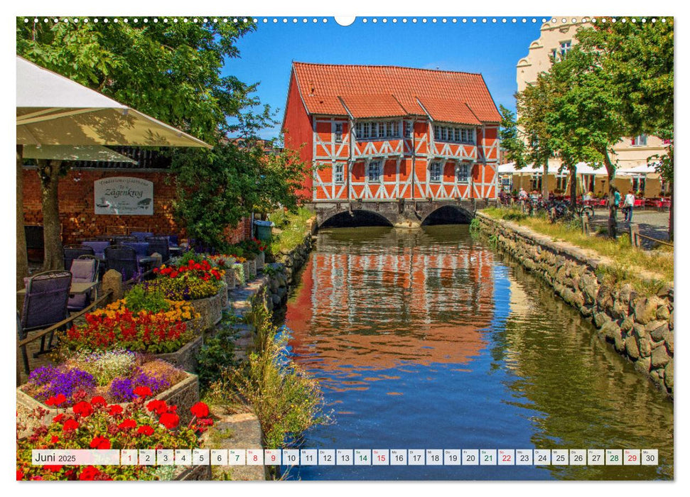 Wismar – Eine Hansestadt mit viel Charme (CALVENDO Premium Wandkalender 2025)