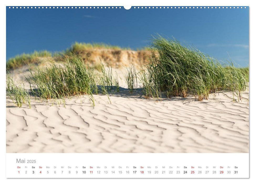 St. Peter-Ording. Deutschlands größte Sandkiste (CALVENDO Wandkalender 2025)