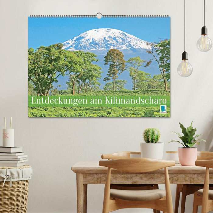 Entdeckungen am Kilimandscharo (CALVENDO Wandkalender 2025)