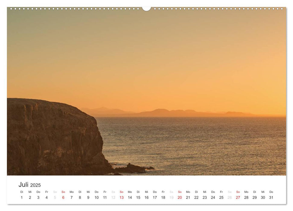 Lanzarote - Insel aus Feuer (CALVENDO Premium Wandkalender 2025)