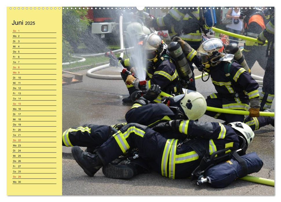 Die Feuerwehr. U.S. Firefighter im Einsatz (CALVENDO Premium Wandkalender 2025)