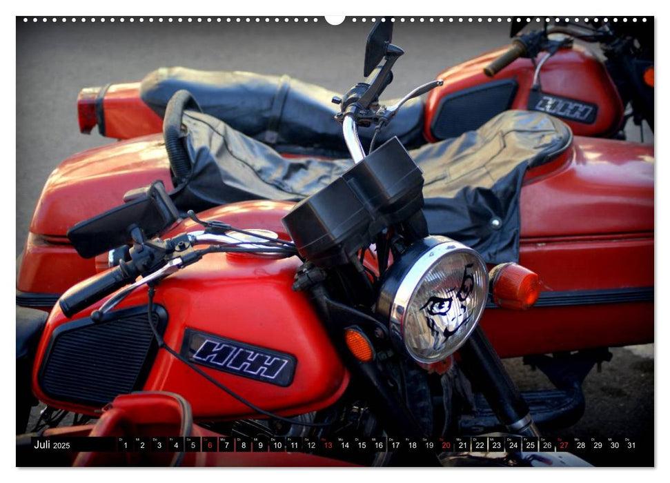 Motorrad-Legenden: IZH (CALVENDO Premium Wandkalender 2025)