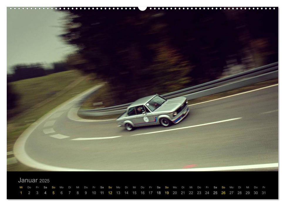 Classic BMW Racing (CALVENDO Wandkalender 2025)