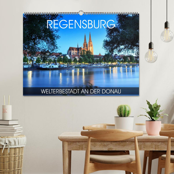 Regensburg - Welterbestadt an der Donau (CALVENDO Wandkalender 2025)