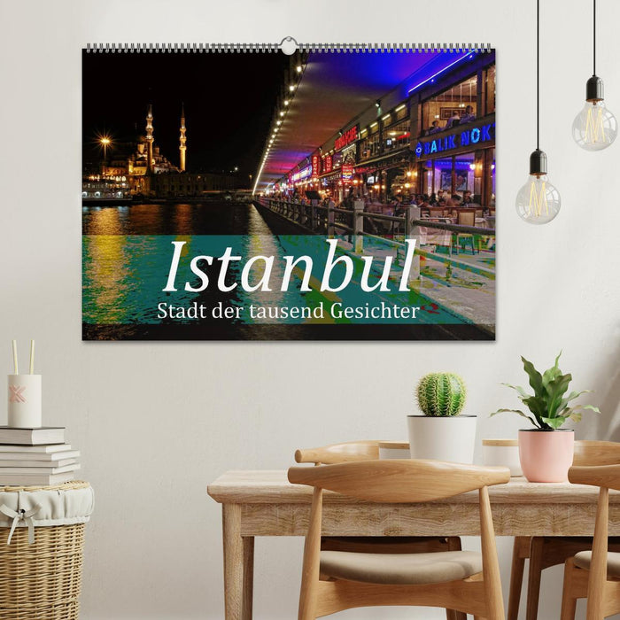 Istanbul - Stadt der tausend Gesichter (CALVENDO Wandkalender 2025)