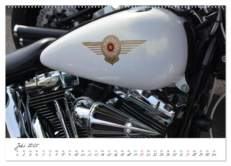 Harley Davidson - Details einer Legende (CALVENDO Premium Wandkalender 2025)