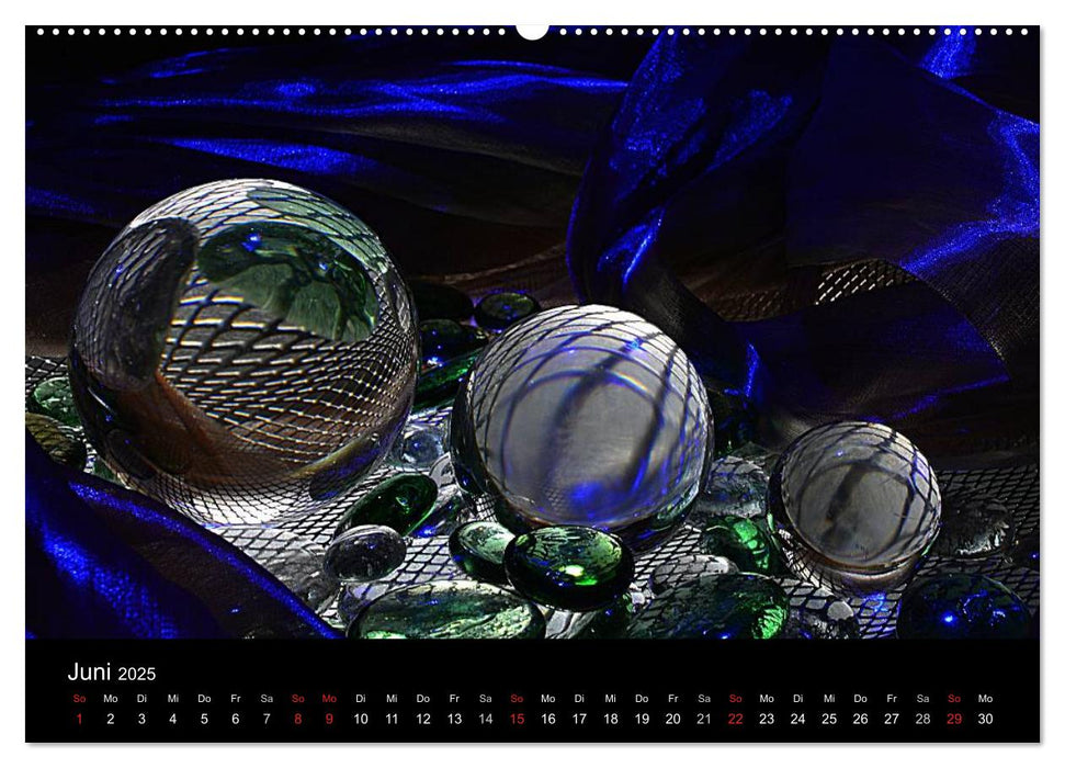 Licht und Glas - Neue Fotoimpressionen (CALVENDO Premium Wandkalender 2025)