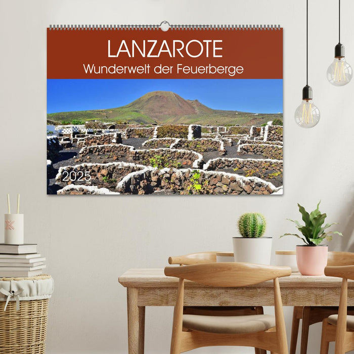 Lanzarote. Wunderwelt der Feuerberge (CALVENDO Wandkalender 2025)