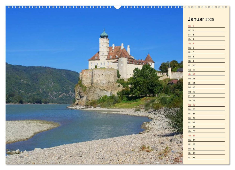 Die Wachau - Bezaubernde Orte an der Donau (CALVENDO Premium Wandkalender 2025)