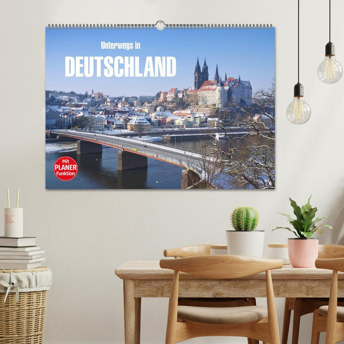 Unterwegs in Deutschland (CALVENDO Wandkalender 2025)