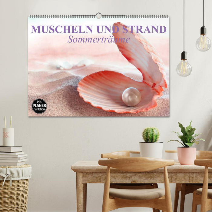 Muscheln und Strand - Sommerträume (CALVENDO Wandkalender 2025)