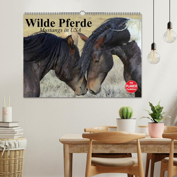 Wilde Pferde. Mustangs in USA (CALVENDO Wandkalender 2025)