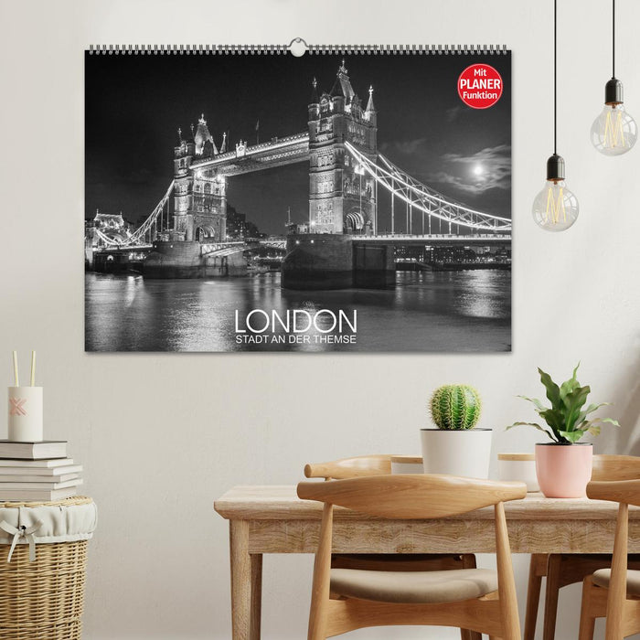 London Stadt an der Themse (CALVENDO Wandkalender 2025)