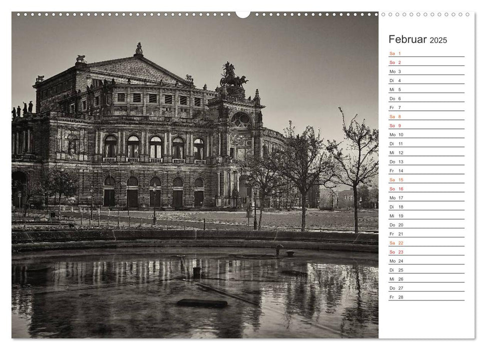 Dresden Schwarz-Weiß (CALVENDO Premium Wandkalender 2025)