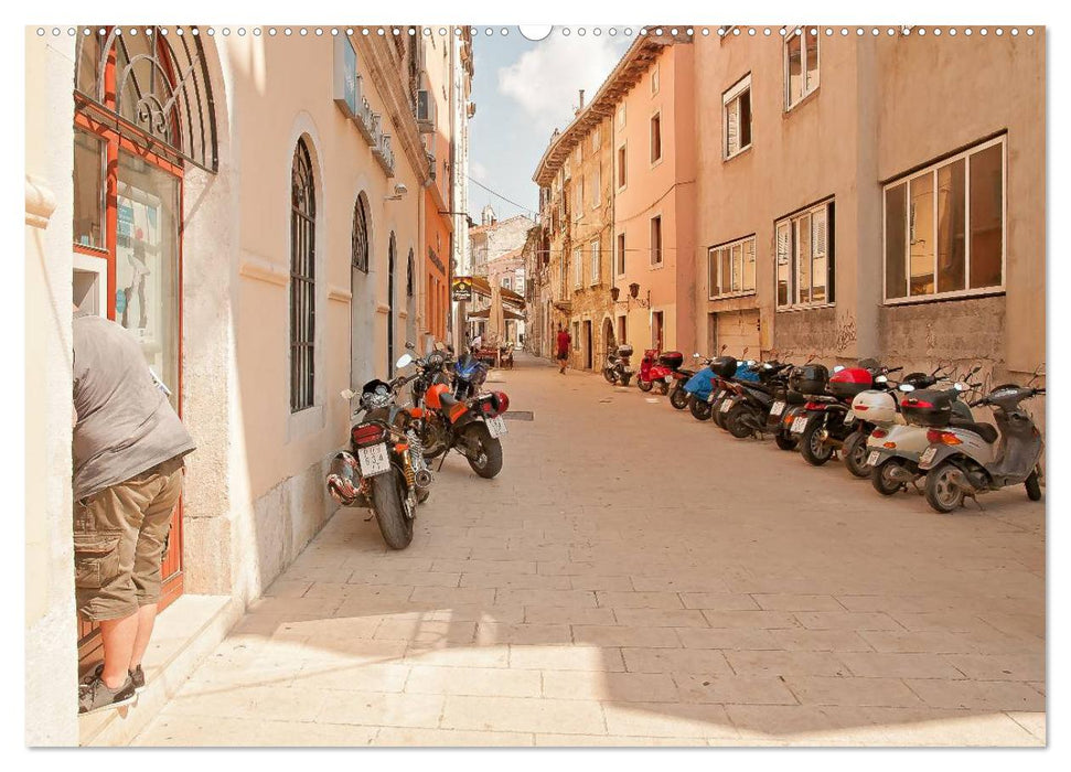 Pula Street (CALVENDO Premium Wandkalender 2025)