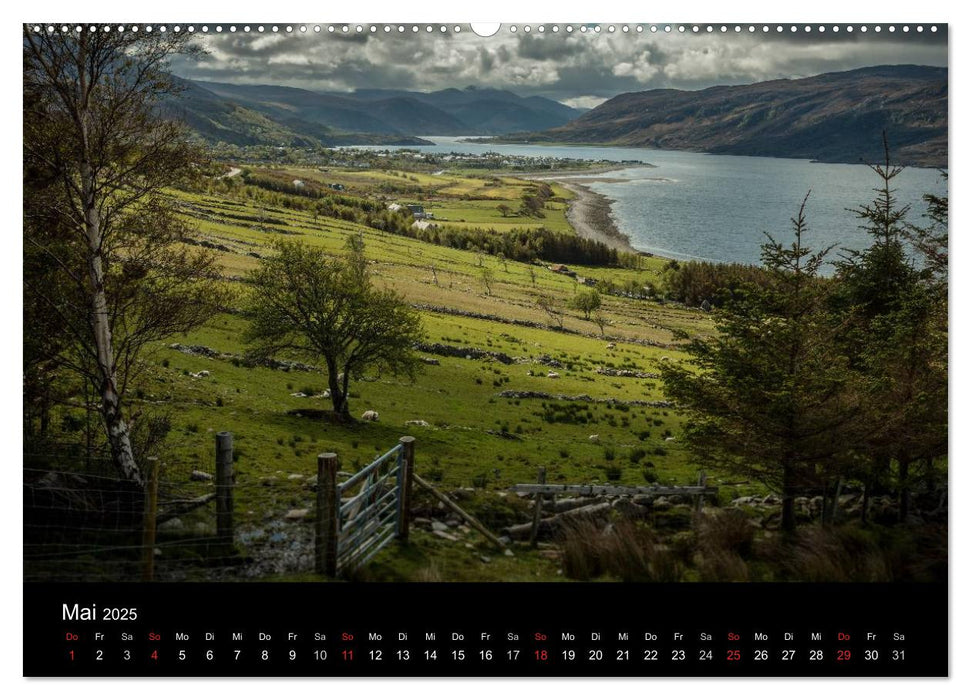 Die Highlands - Schottlands rauher Nordwesten (CALVENDO Wandkalender 2025)