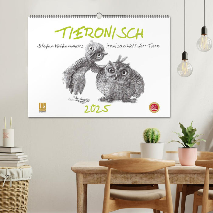 TIERONISCH (CALVENDO Wandkalender 2025)