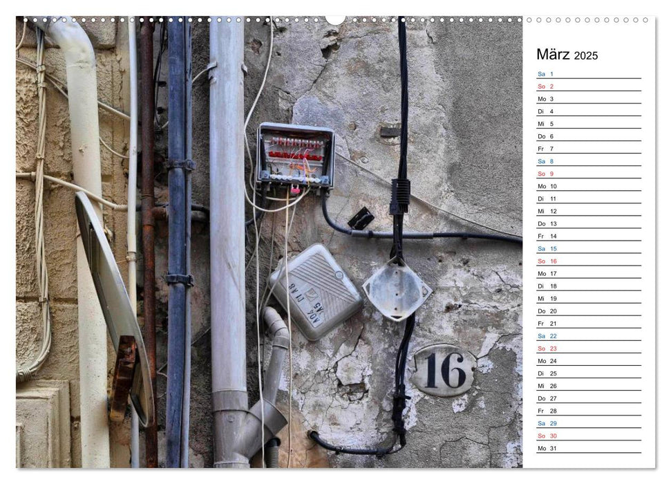 Unter Strom - Elektroinstallationen der besonderen Art (CALVENDO Premium Wandkalender 2025)