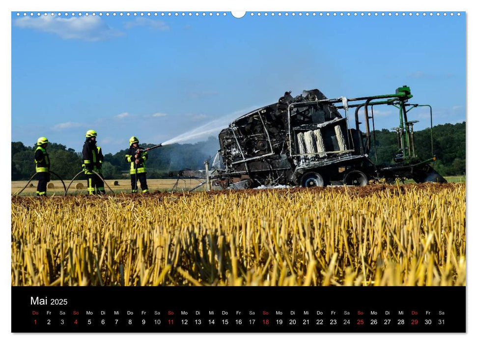 FEUERWEHR IM EINSATZ (CALVENDO Premium Wandkalender 2025)