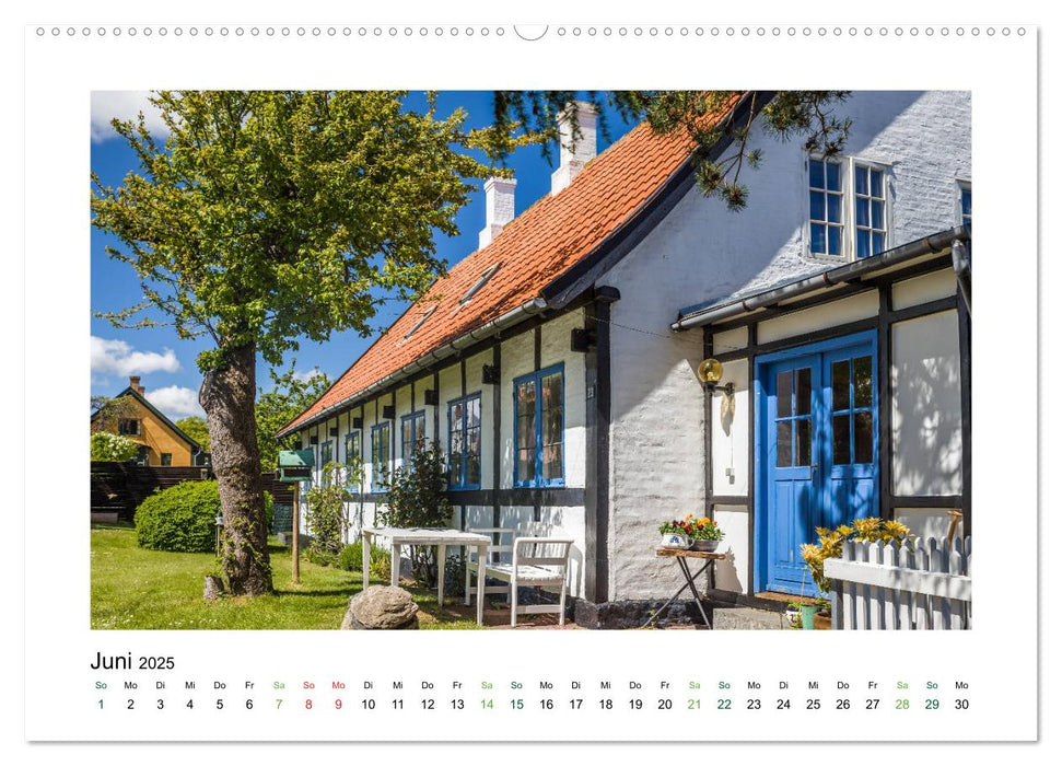 Landhäuser mit Charme (CALVENDO Premium Wandkalender 2025)