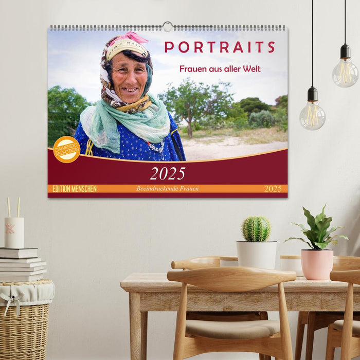 PORTRAITS - Frauen aus aller Welt (CALVENDO Wandkalender 2025)