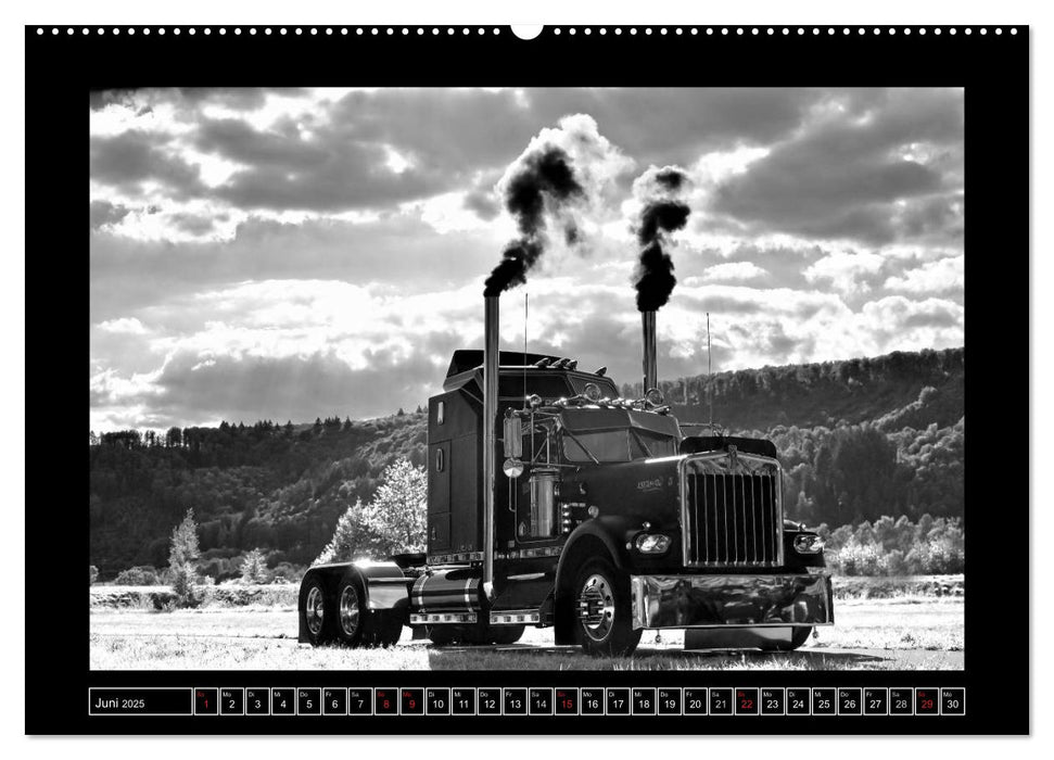 Kenworth W900A EXTHD - in schwarzweiß (CALVENDO Premium Wandkalender 2025)