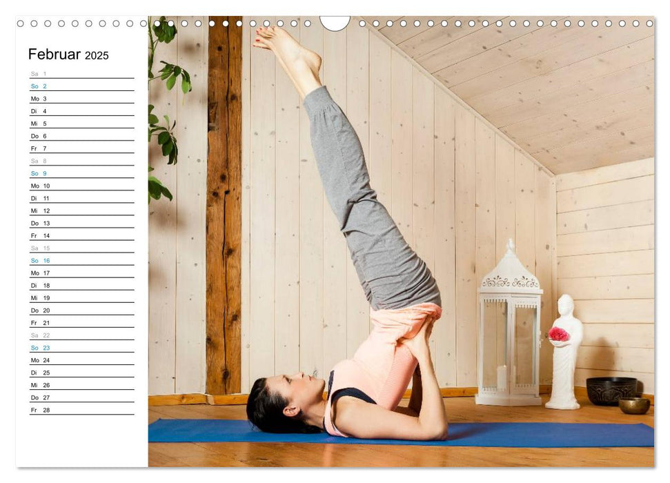 Yoga - ganz einfach zuhause (CALVENDO Wandkalender 2025)