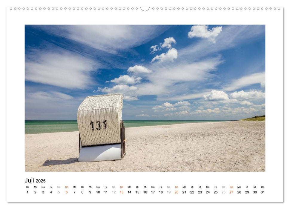 Strandkorb Idylle (CALVENDO Premium Wandkalender 2025)