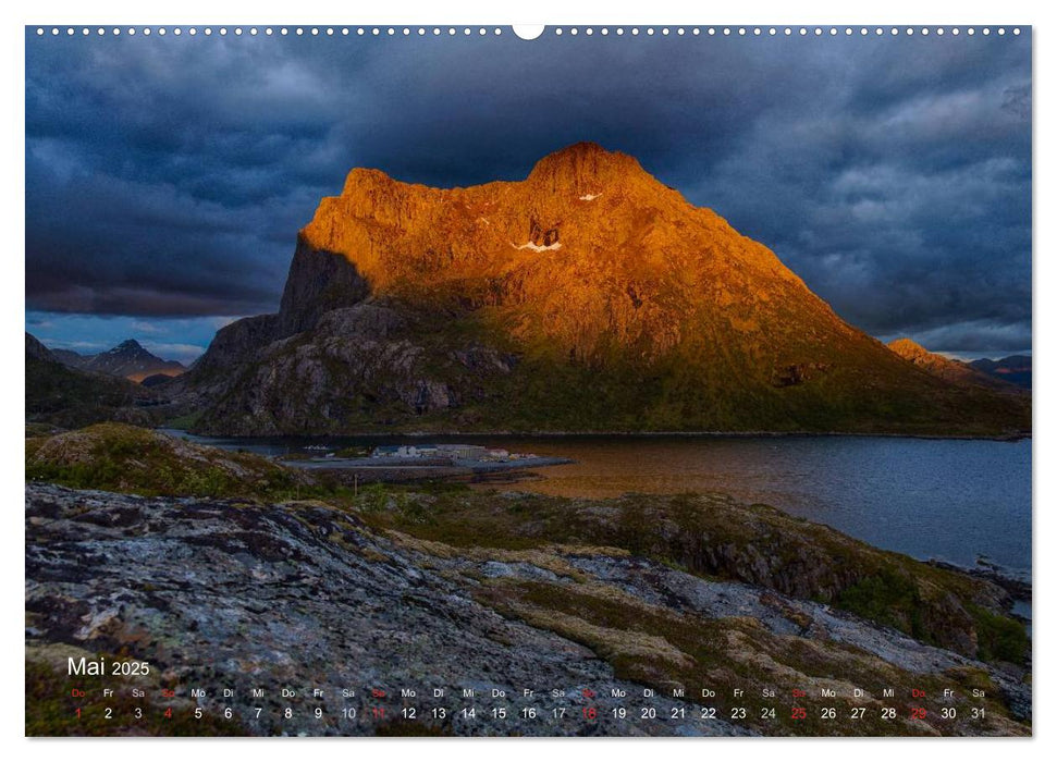 Vesterålen - Inseln des Lichts (CALVENDO Premium Wandkalender 2025)