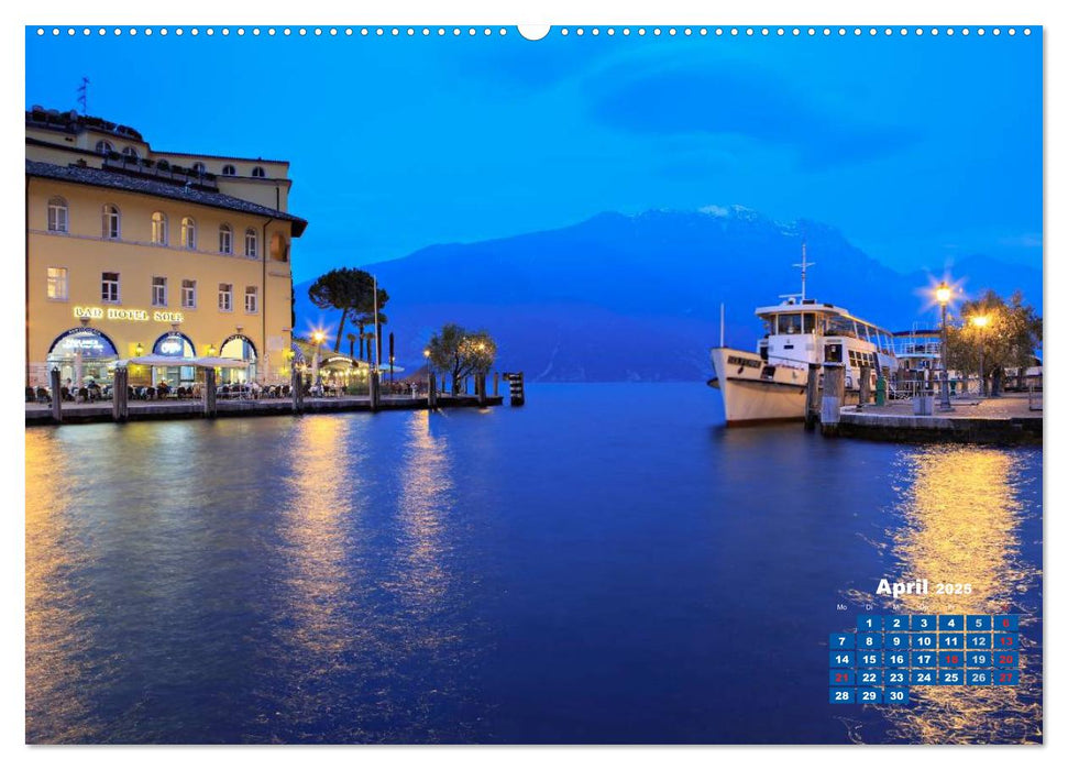 Riva del Garda - Perle des Gardasees (CALVENDO Premium Wandkalender 2025)