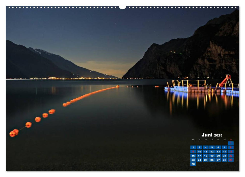 Riva del Garda - Perle des Gardasees (CALVENDO Premium Wandkalender 2025)