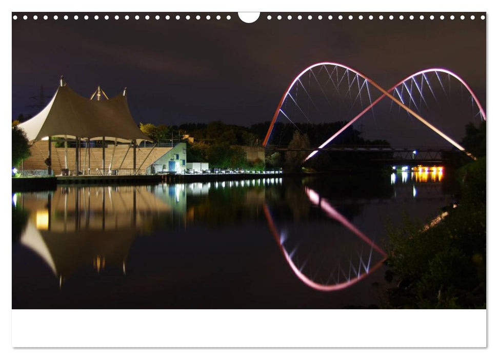 Wenn es Nacht wird im Ruhrgebiet (CALVENDO Wandkalender 2025)