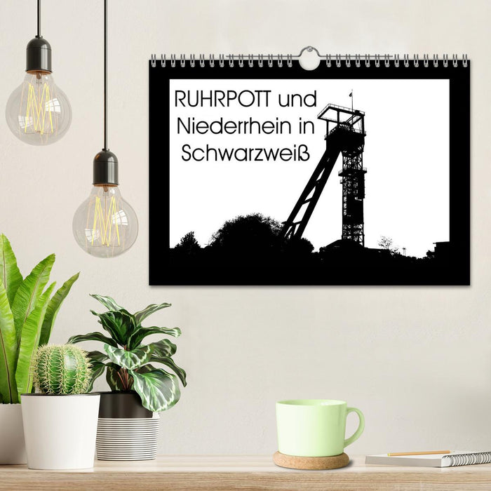 Ruhrpott und Niederrhein in Schwarzweiß (CALVENDO Wandkalender 2025)