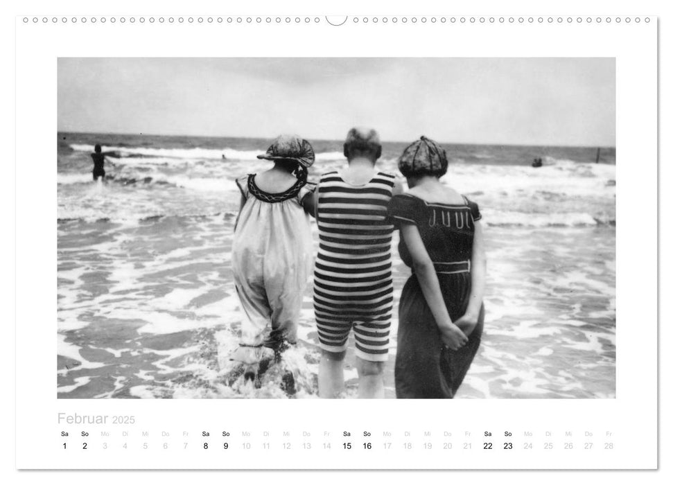 Am Meer - Fotografie von Haeckel (CALVENDO Wandkalender 2025)