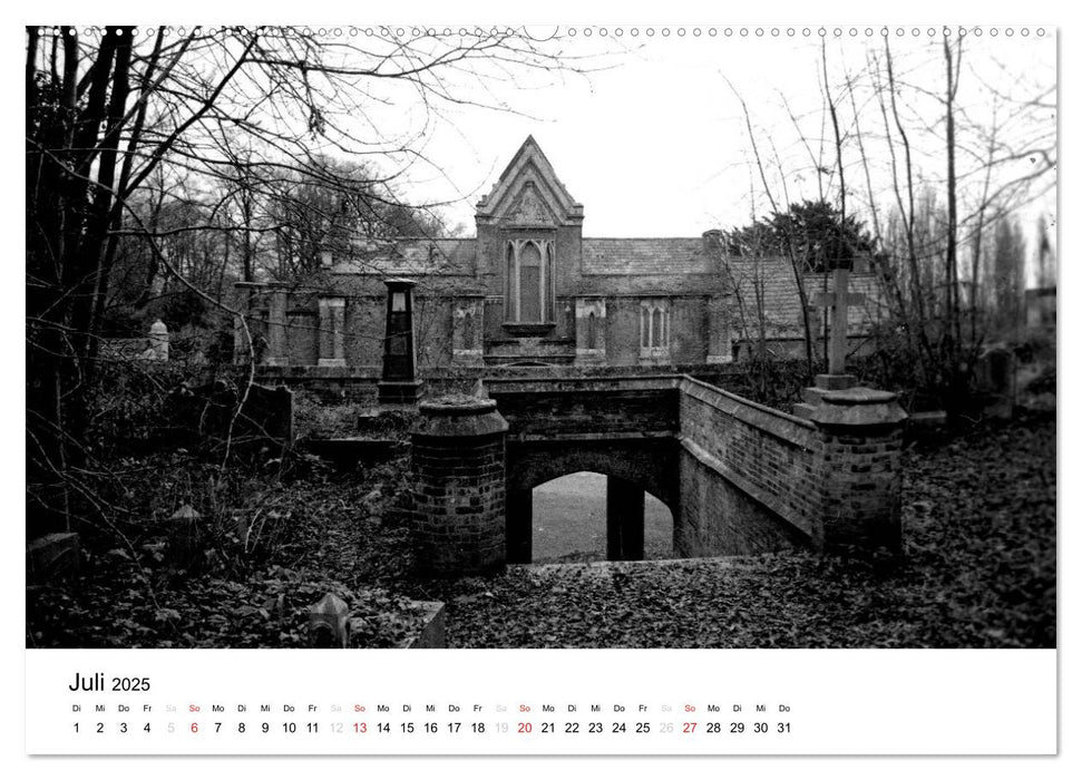 Highgate Cemetery London (CALVENDO Premium Wandkalender 2025)