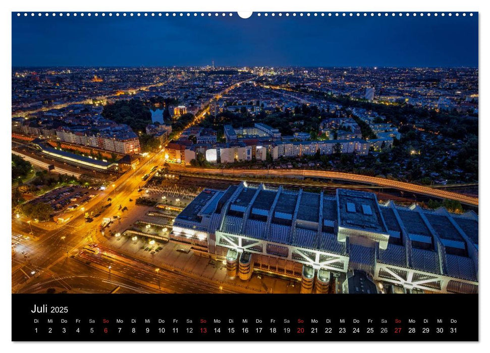 Die Blaue Stunde in Berlin (CALVENDO Premium Wandkalender 2025)