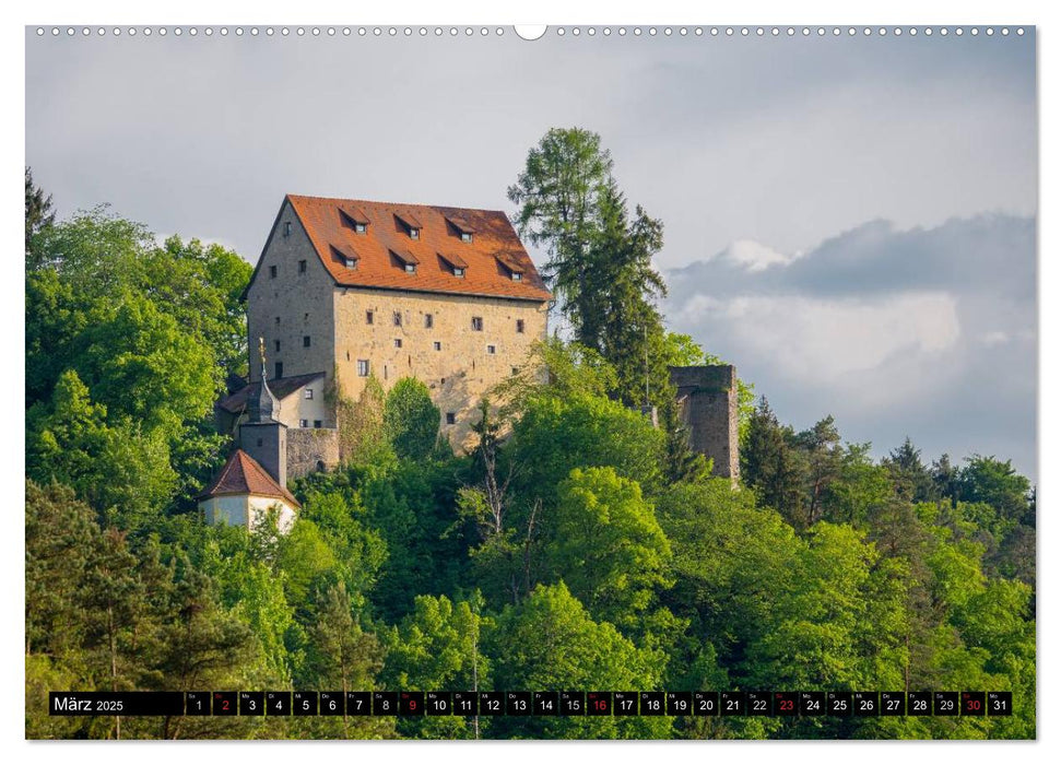 Unterwegs auf der fränkischen Burgenstraße (CALVENDO Premium Wandkalender 2025)